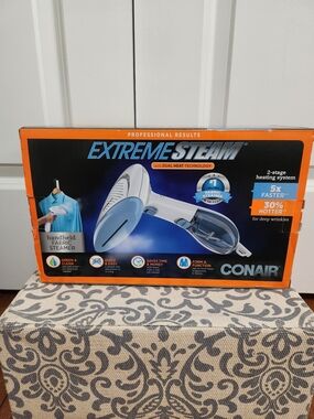 Conair ExtremeSteam Handheld Fabric Steamer Model GS23 - Blue & White